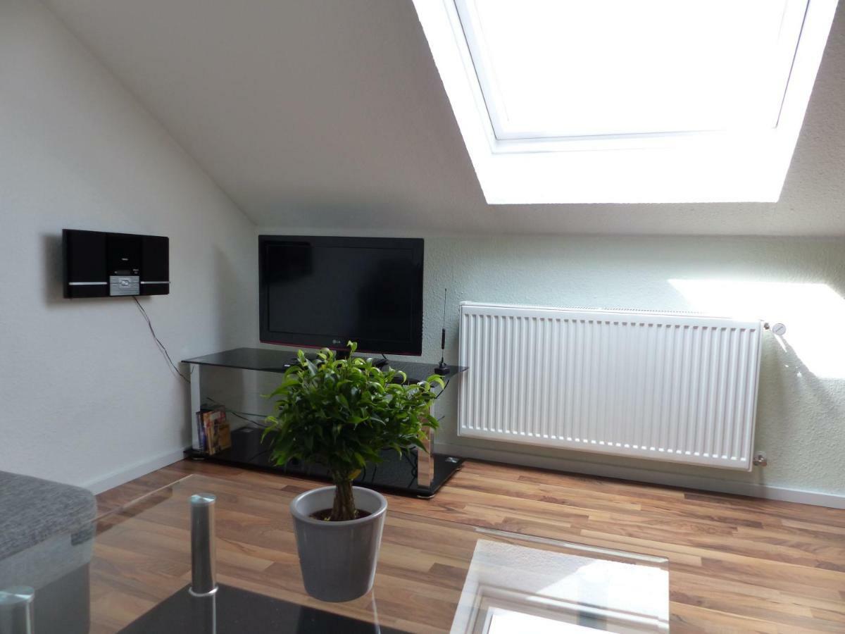 Schoene Komplette Ferienwohnung In Wesel Wesel  Eksteriør bilde